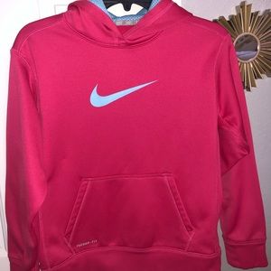 Nike therma fit hoodie